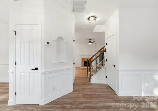 Photo 3 of Single family home for sale at 519 Whitehead Ct, Fort Mill, SC 29708 | MLS# 4434167 | Listing updated on 2026-10-20
