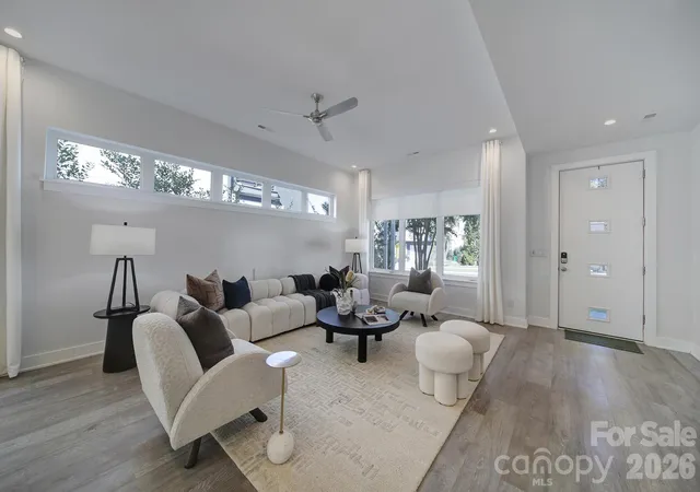 Photo 3 of Single family home for sale at 1243 Realta Dr, Charlotte, NC 28211 | MLS# 4434172 | Listing updated on 2026-10-20
