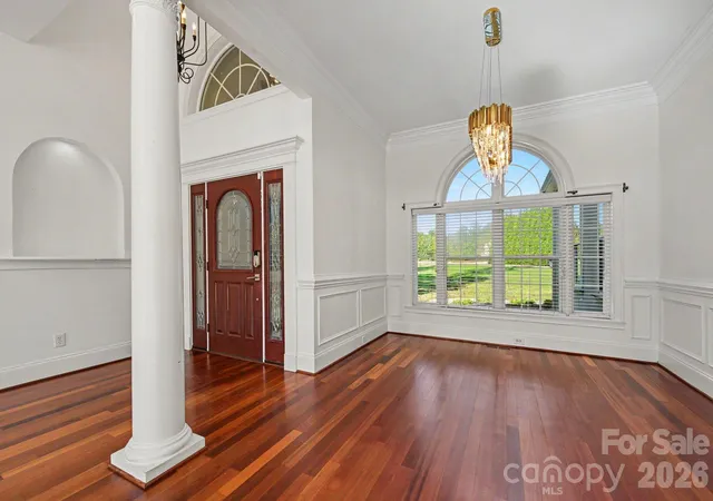 Photo 3 of Single family home for sale at 154 Heathrow Ln, Statesville, NC 28677 | MLS# 4434185 | Listing updated on 2026-10-16