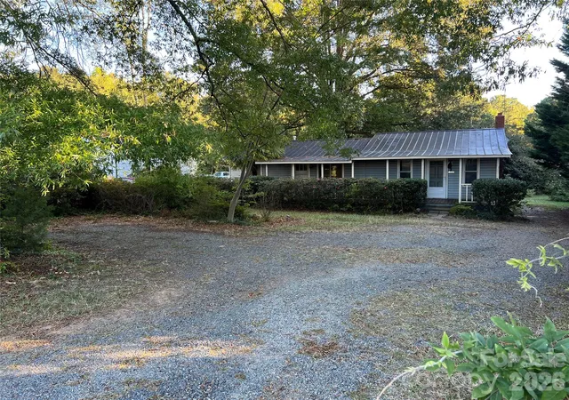 Single family home for sale at 5000 Wilgrove Mint Hl Rd, Charlotte, NC 28227 | MLS# 4434195