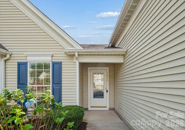 Photo 2 of Single family home for sale at 9214 Culcairn Rd, Huntersville, NC 28078 | MLS# 4434205 | Listing updated on 2026-10-23