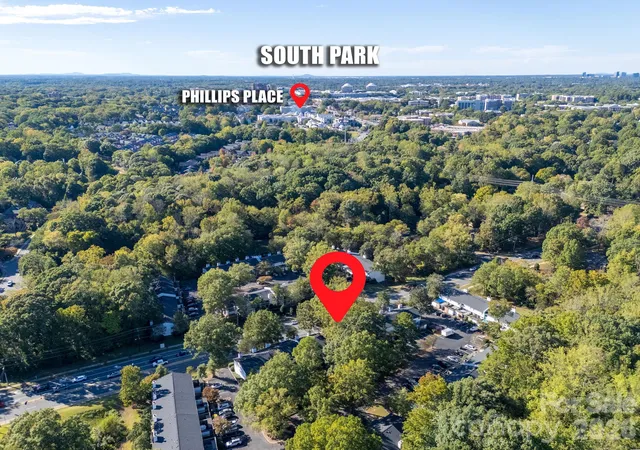Photo 1 of Townhouse for sale at 3732 Winding Crk Ln, Charlotte, NC 28226 | MLS# 4434219 | Listing updated on 2026-10-17
