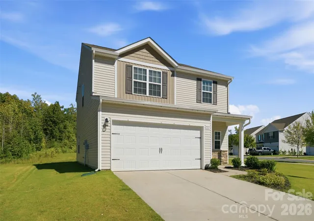 Photo 1 of Single family home for sale at 5335 Upton Pl, Charlotte, NC 28215 | MLS# 4434223 | Listing updated on 2026-10-29