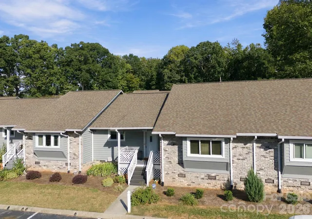 Listing Photo 4 - Condo for sale in building located at 1805 Wellington Hls Cir, Salisbury, NC 28147