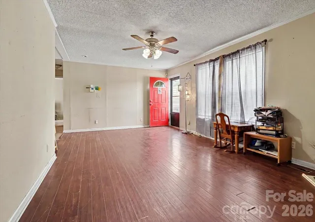 Photo 4 of Single family home for sale at 111 Magnolia Gdns Dr, Jacksonville, NC 28540 | MLS# 4434254 | Listing updated on 2026-10-15