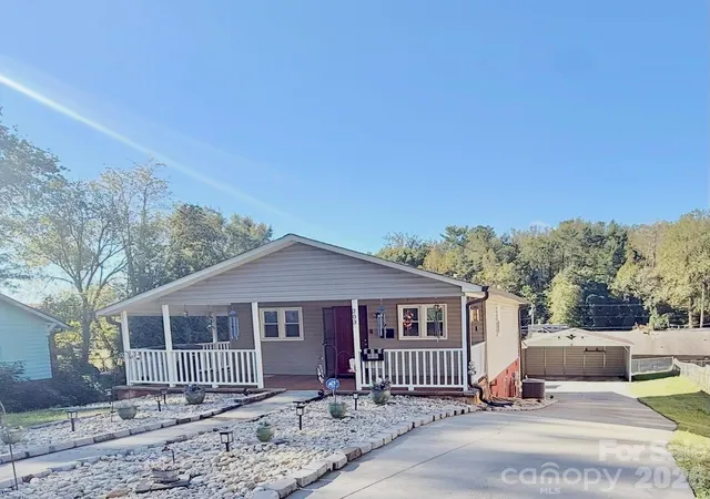 Single family home for sale at 203 Newland Pl, Lenoir, NC 28645 | MLS# 4434255