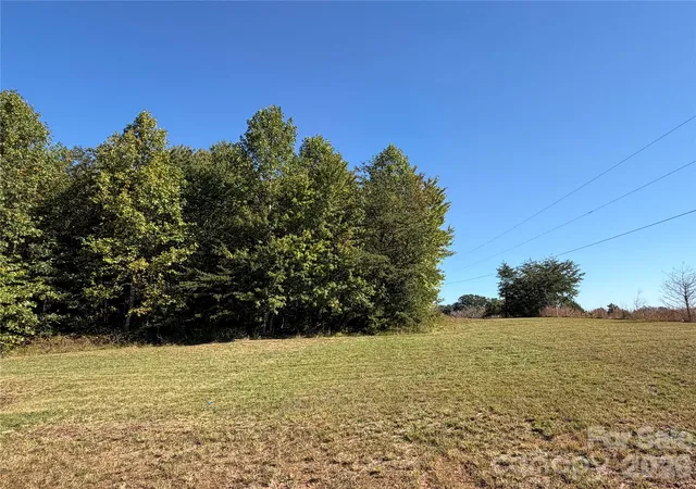 Photo 3 of Single family home for sale at 5664 Zion Hl Dr, Lawndale, NC 28090 | MLS# 4434258 | Listing updated on 2026-10-23