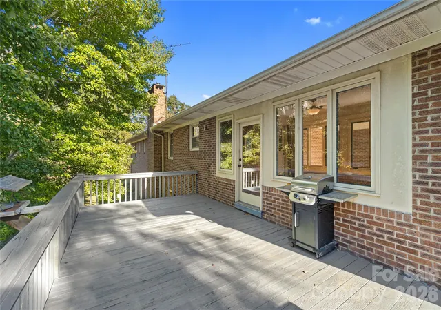 Photo 4 of Single family home for sale at 126 Highland Dr, Wadesboro, NC 28170 | MLS# 4434261 | Listing updated on 2026-10-23