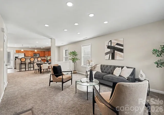 Photo 2 of Single family home for sale at 15705 Lakepoint Forest Dr #41, Charlotte, NC 28278 | MLS# 4434280 | Listing updated on 2026-10-17