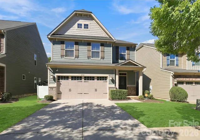 Photo 1 of Single family home for sale at 2516 Alyssa Lane, Charlotte, NC 28208 | MLS# 4434284 | Listing updated on 2026-10-20