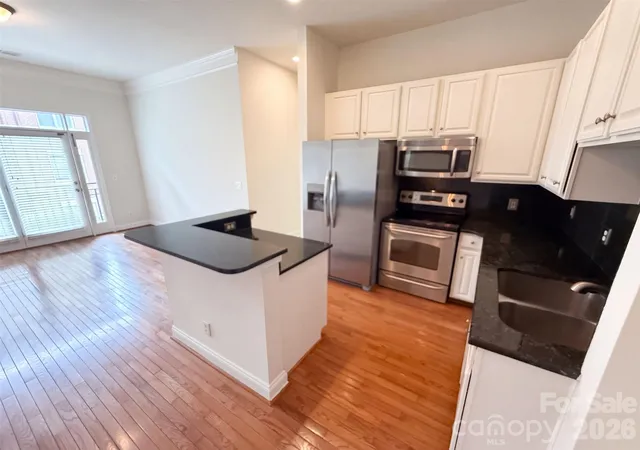 Photo 1 of Condo for sale at 774 N Davidson St, Charlotte, NC 28202 | MLS# 4434310 | Listing updated on 2026-10-14