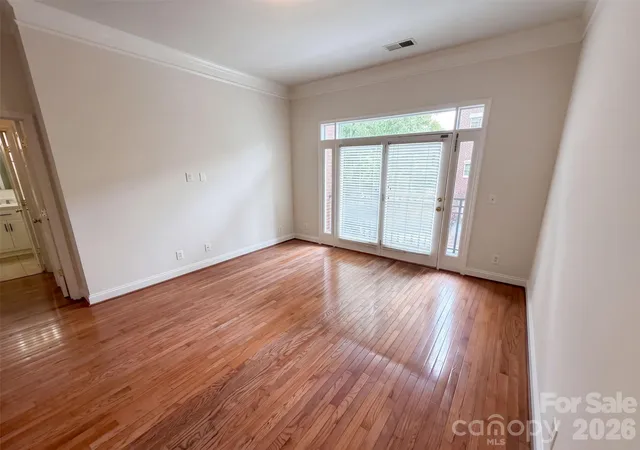 Photo 3 of Condo for sale at 774 N Davidson St, Charlotte, NC 28202 | MLS# 4434310 | Listing updated on 2026-10-14