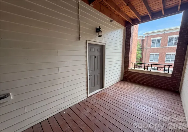 Photo 4 of Condo for sale at 774 N Davidson St, Charlotte, NC 28202 | MLS# 4434310 | Listing updated on 2026-10-14