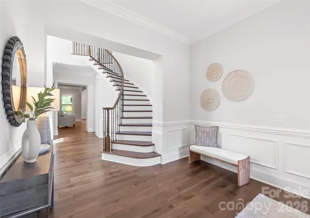 Photo 1 of Single family home for sale at 5624 Five Knls Dr, Charlotte, NC 28226 | MLS# 4434318 | Listing updated on 2026-10-22