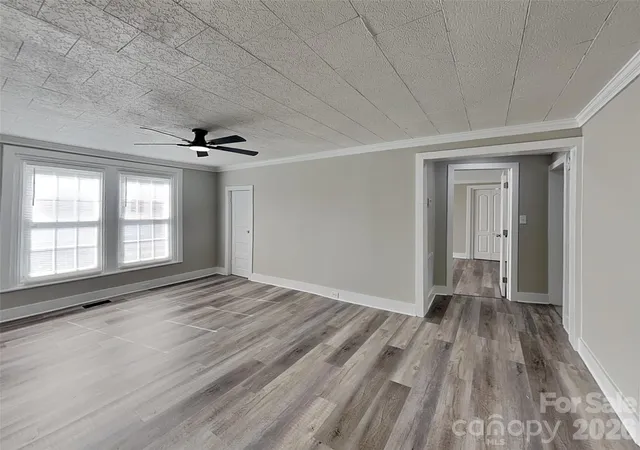 Photo 3 of Single family home for sale at 313 Bruce Ave, Mooresville, NC 28115 | MLS# 4434321 | Listing updated on 2026-10-14