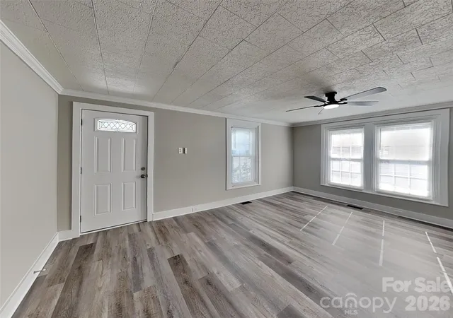 Photo 4 of Single family home for sale at 313 Bruce Ave, Mooresville, NC 28115 | MLS# 4434321 | Listing updated on 2026-10-14