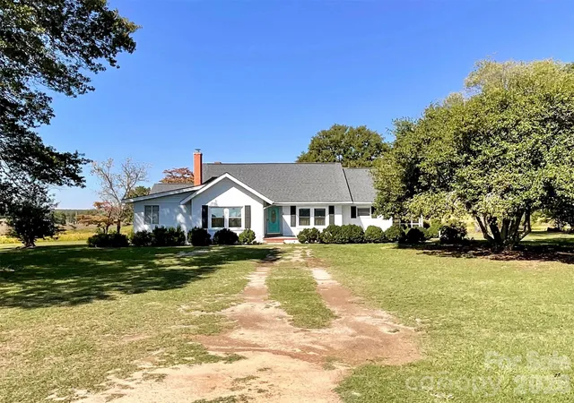 Photo 1 of Single family home for sale at 435 Webb Rd, Wadesboro, NC 28170 | MLS# 4434351 | Listing updated on 2026-10-15