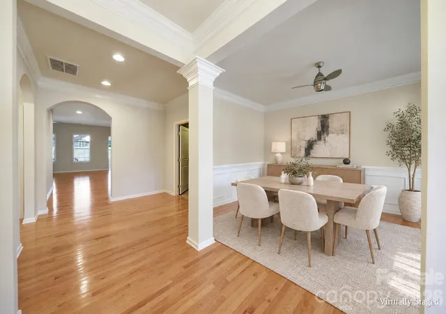 Photo 2 of Single family home for sale at 11701 Banter Ln, Huntersville, NC 28078 | MLS# 4434353 | Listing updated on 2026-10-15