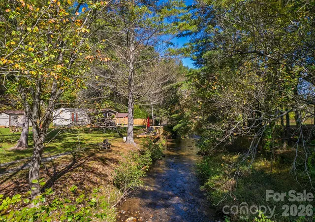 Photo 2 of Single family home for sale at 99 Lynn Ln, Glade Valley, NC 28627 | MLS# 4434357 | Listing updated on 2026-10-14
