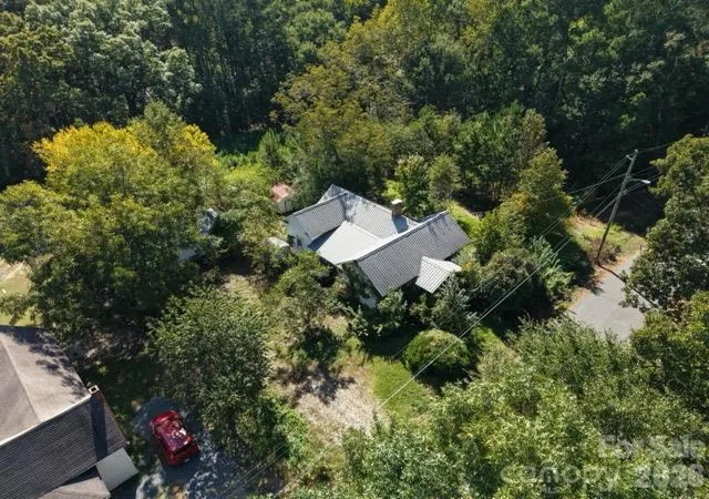 Photo 2 of Single family home for sale at 100 College St, Polkton, NC 28135 | MLS# 4434373 | Listing updated on 2026-10-17