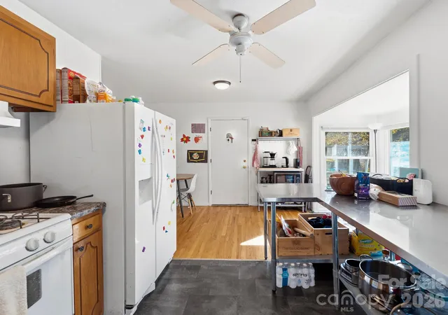 Photo 3 of Single family home for sale at 239 Baird Cvs Rd, Asheville, NC 28804 | MLS# 4434380 | Listing updated on 2026-10-28