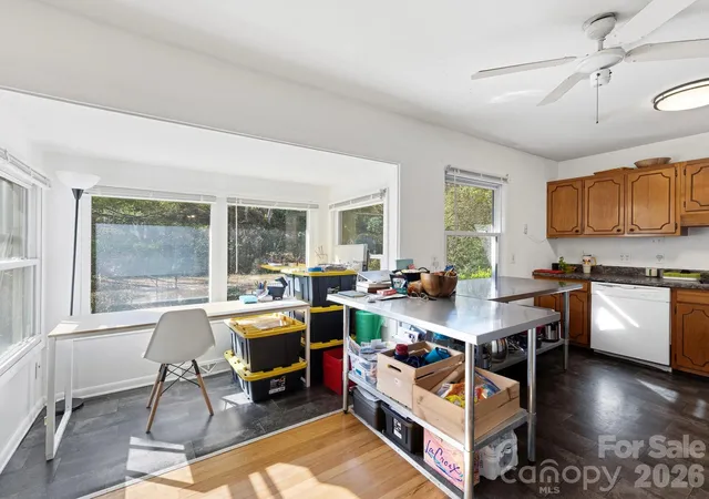 Photo 4 of Single family home for sale at 239 Baird Cvs Rd, Asheville, NC 28804 | MLS# 4434380 | Listing updated on 2026-10-28