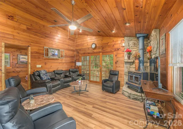 Photo 4 of Single family home for sale at 250 Creekside Dr, Maggie Valley, NC 28751 | MLS# 4434388 | Listing updated on 2026-10-15
