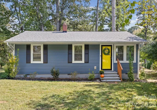 Single family home for sale at 1544 Springpoint Rd, Rock Hill, SC 29732 | MLS# 4434394
