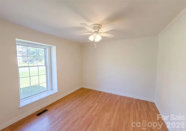 Photo 3 of Single family home for sale at 1815 Gray Bark Dr, Gastonia, NC 28054 | MLS# 4434411 | Listing updated on 2026-10-28