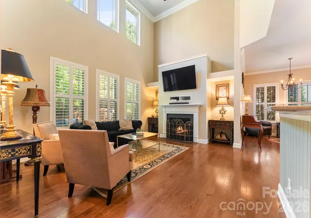 Photo 1 of Single family home for sale at 8011 Cottsbrooke Dr, Huntersville, NC 28078 | MLS# 4434421 | Listing updated on 2026-10-24