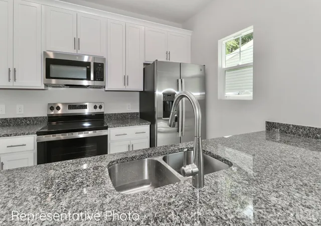 Photo 4 of Single family home for sale at 517 Kistler St, Mooresville, NC 28115 | MLS# 4434448 | Listing updated on 2026-10-14