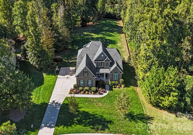 Photo 4 of Single family home for sale at 3065 Foggy Holw Ln, Clover, SC 29710 | MLS# 4434457 | Listing updated on 2026-10-17