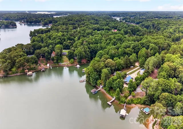 Photo 3 of Land for sale at 7124 Nancy Lee Cir, Sherrills Ford, NC 28673 | MLS# 4434459 | Listing updated on 2026-10-15