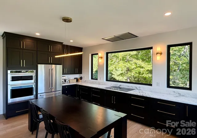 Photo 4 of Single family home for sale at 70 Knobby Ln, Franklin, NC 28734 | MLS# 4434466 | Listing updated on 2026-10-14