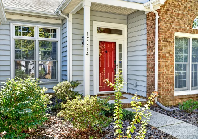 Photo 2 of Single family home for sale at 17214 Chardonnay Ct, Cornelius, NC 28031 | MLS# 4434470 | Listing updated on 2026-10-24