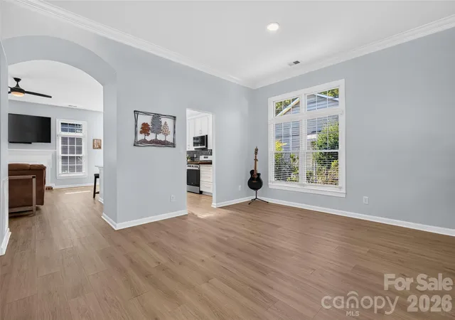 Photo 4 of Single family home for sale at 17214 Chardonnay Ct, Cornelius, NC 28031 | MLS# 4434470 | Listing updated on 2026-10-24