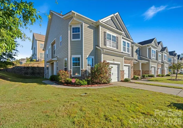 Photo 1 of Townhouse for sale at 6556 Harris River Way, Charlotte, NC 28269 | MLS# 4434472 | Listing updated on 2026-10-16