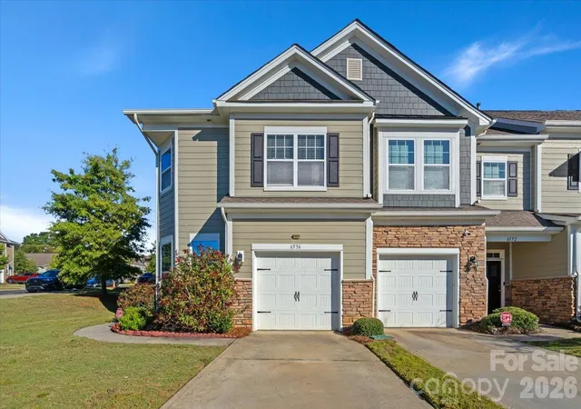 Photo 1 of Townhouse for sale at 6556 Harris River Way, Charlotte, NC 28269 | MLS# 4434472 | Listing updated on 2026-10-16