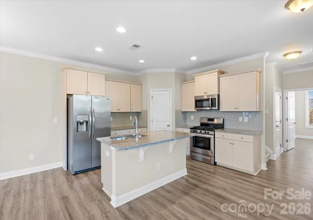 Photo 2 of Townhouse for sale at 6556 Harris River Way, Charlotte, NC 28269 | MLS# 4434472 | Listing updated on 2026-10-16