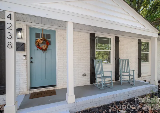 Photo 1 of Single family home for sale at 4238 Dowling Dr, Charlotte, NC 28205 | MLS# 4434485 | Listing updated on 2026-10-24