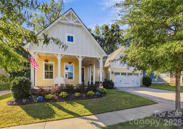 Photo 3 of Single family home for sale at 14118 Sunnyhill Grv Rd, Davidson, NC 28036 | MLS# 4434488 | Listing updated on 2026-10-28
