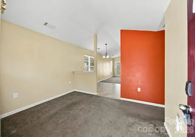 Photo 2 of Single family home for sale at 4706 Bomar Dr, Charlotte, NC 28216 | MLS# 4434496 | Listing updated on 2026-10-28