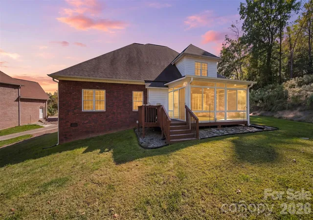 Photo 3 of Single family home for sale at 1216 Fox Chase Dr, Newton, NC 28658 | MLS# 4434501 | Listing updated on 2026-10-19