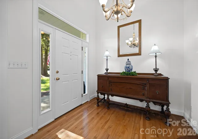 Photo 2 of Single family home for sale at 2005 Westridge Dr, Rock Hill, SC 29732 | MLS# 4434523 | Listing updated on 2026-10-28