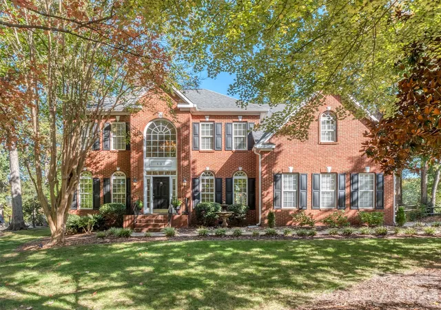 Single family home for sale at 136 Lockerbie Ln, Mooresville, NC 28115 | MLS# 4434537