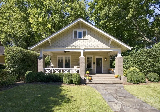 Photo 1 of Sale Pending at 1912 Park Rd, Charlotte, NC 28203 | MLS# 4434566 | Listing updated on 2026-10-28