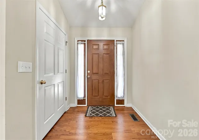 Photo 3 of Single family home for sale at 4876 Sandstone Dr, Conover, NC 28613 | MLS# 4434569 | Listing updated on 2026-10-25