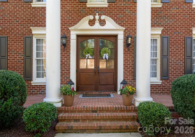Photo 2 of Mansion for sale at 1113 Hansler Ln, Waxhaw, NC 28173 | MLS# 4434578 | Listing updated on 2026-10-18