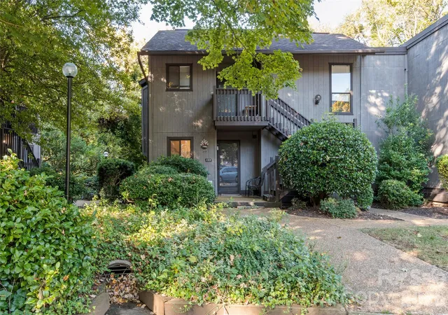 Photo 1 of Condo for sale at 133 Cedar Cvs Ln, Winston Salem, NC 27104 | MLS# 4434601 | Listing updated on 2026-10-28
