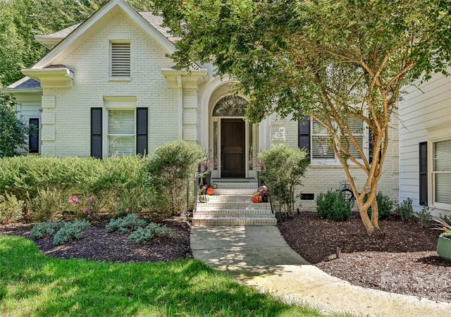 Photo 1 of Single family home for sale at 16521 Plantation Woods Dr, Charlotte, NC 28278 | MLS# 4434628 | Listing updated on 2026-10-28